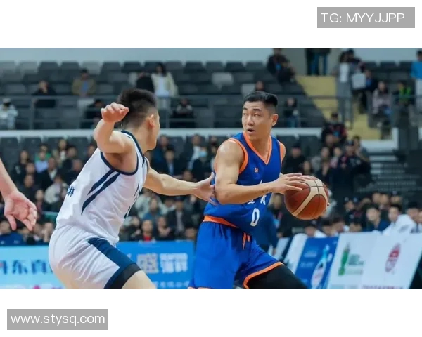 付豪强攻助力球队逆转胜利展现绝佳个人能力与团队配合